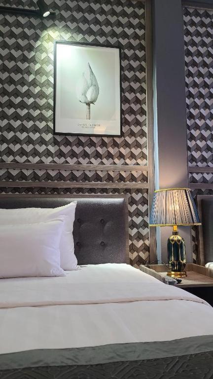 Hanoi Lucky Hn - By Bay Luxury ภายนอก รูปภาพ