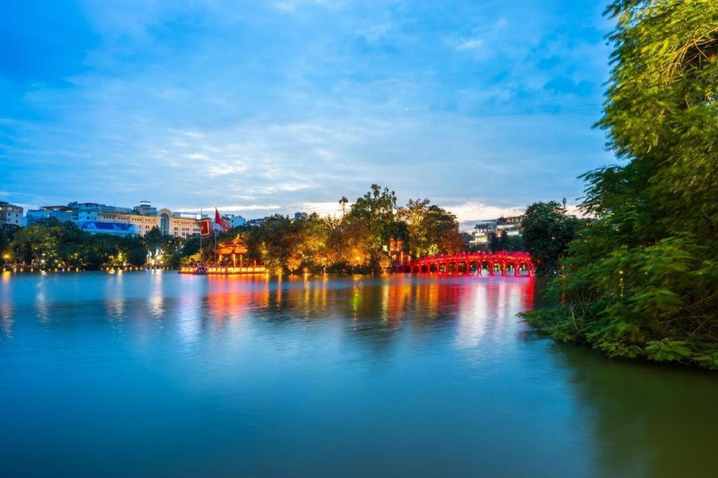 Hanoi Lucky Hn - By Bay Luxury ภายนอก รูปภาพ